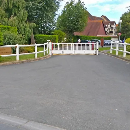 Fleur Marine-33 By Interhome