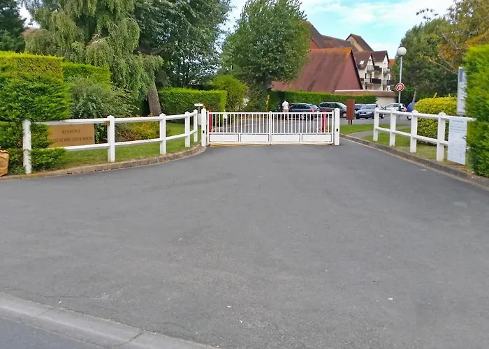 Fleur Marine-33 By Interhome