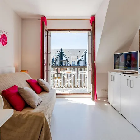 Fleur Marine-33 By Interhome Apartmán *