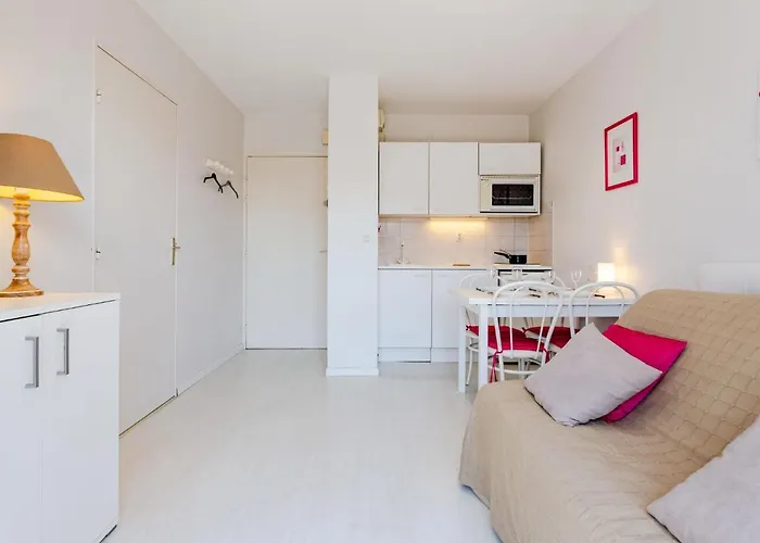 Fleur Marine-33 By Interhome 公寓